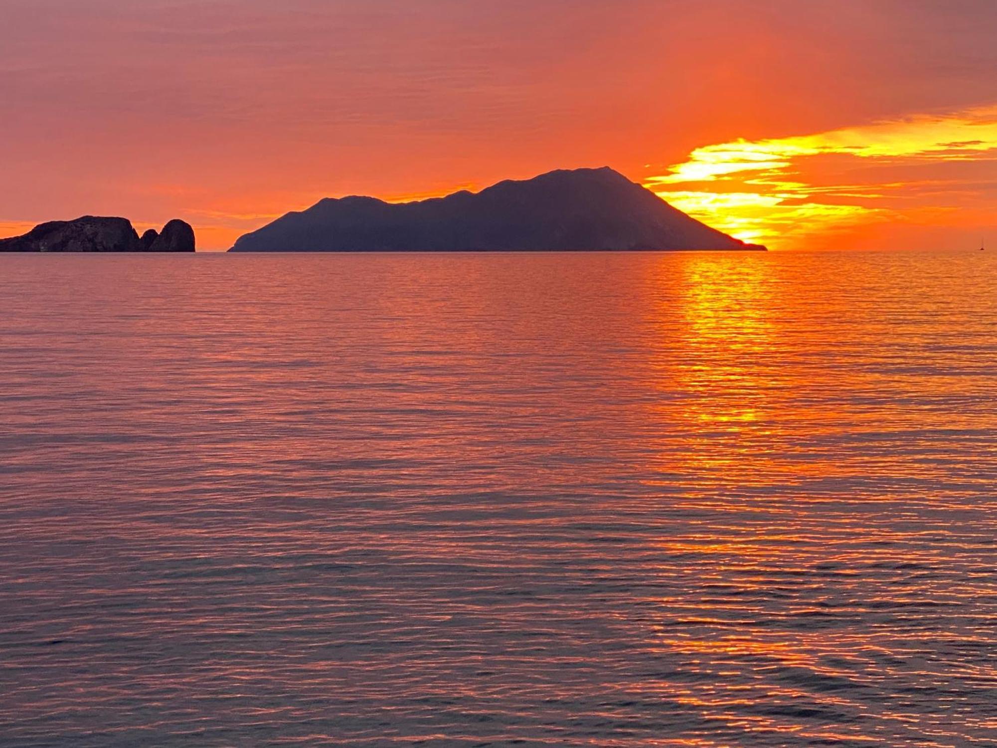 Διαμέρισμα Milos Island -Cavo Paradiso Boutique Ochen House