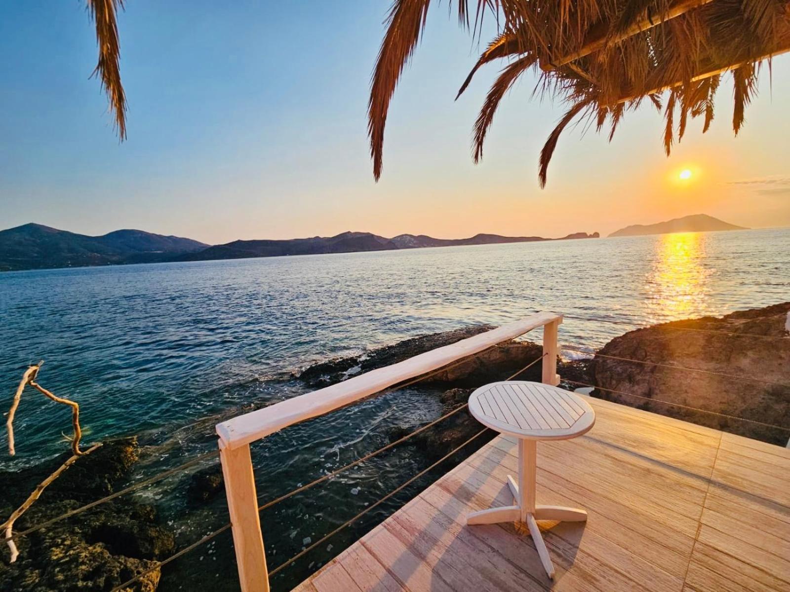 Milos Island -Cavo Paradiso Boutique Ochen House Διαμέρισμα Πλάκα Μήλου