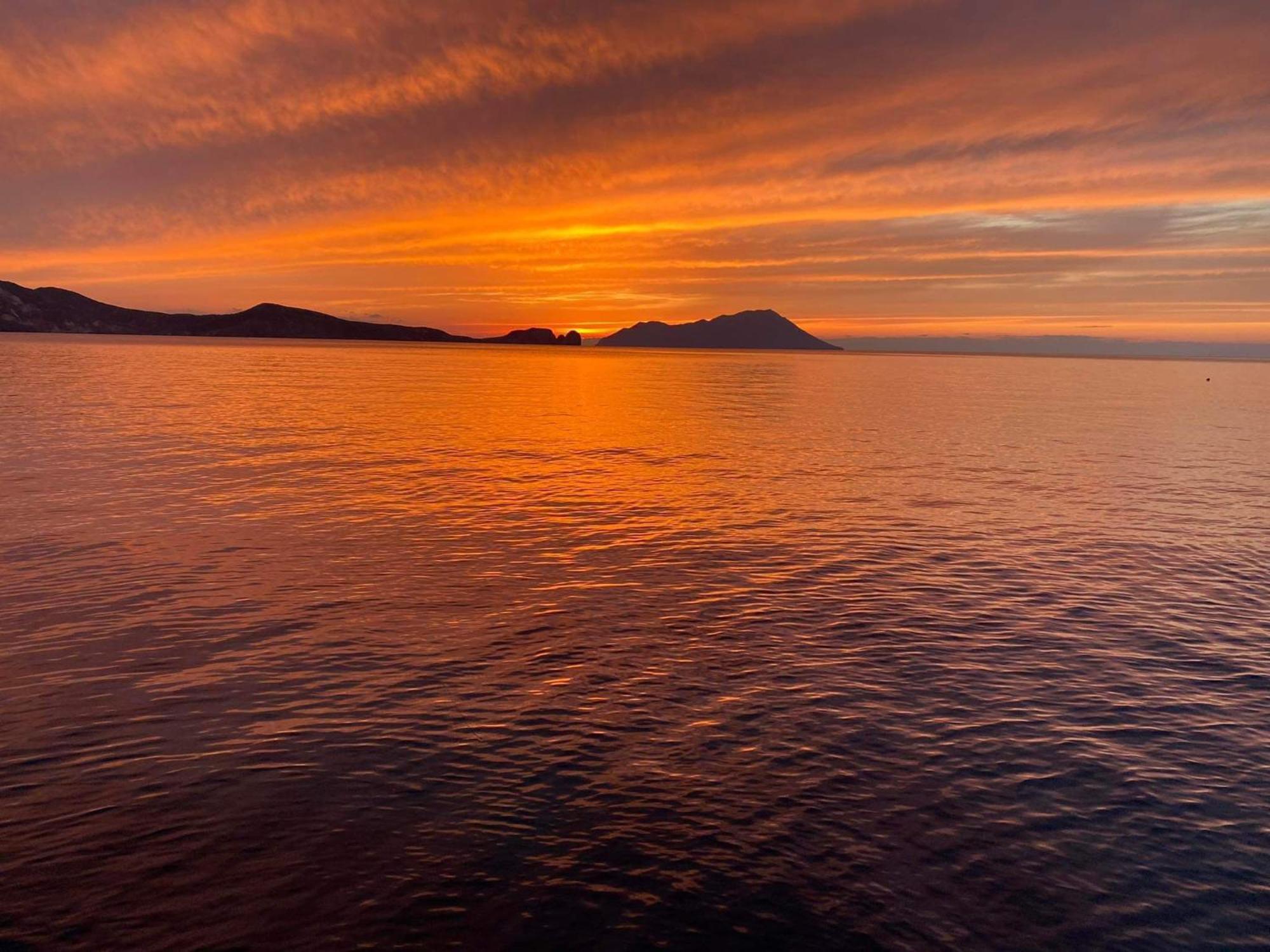 Διαμέρισμα Milos Island -Cavo Paradiso Boutique Ochen House