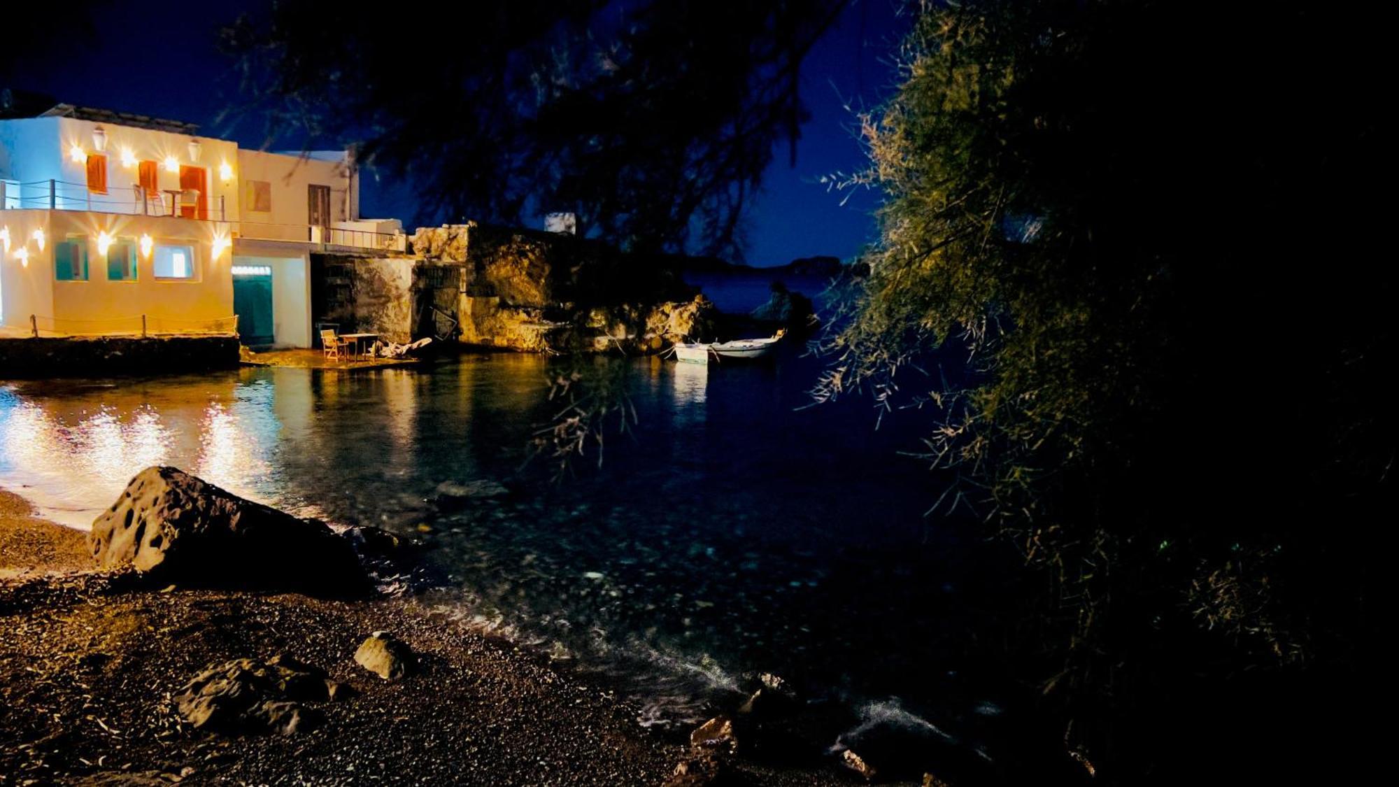 Milos Island -Cavo Paradiso Boutique Ochen House Διαμέρισμα Πλάκα Μήλου