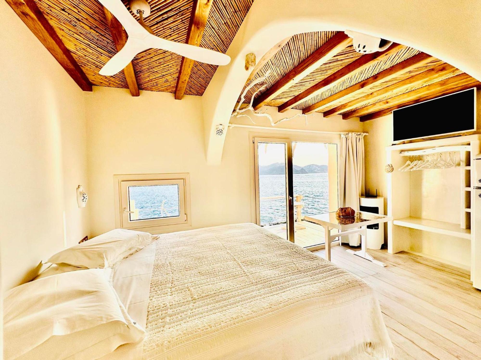 Milos Island -Cavo Paradiso Boutique Ochen House Διαμέρισμα